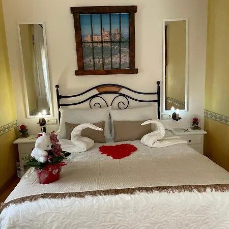 Hotel Hospederia Zacatin 2*
